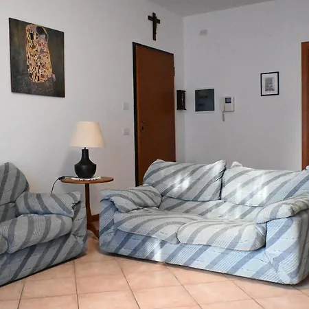 N243 - Numana, Trilocale In Con Piscina * Numana